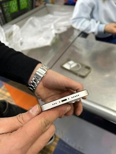 iphone 12 qiyməti: IPhone 14, Ağ — 5