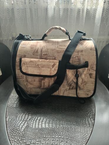 Pişiklər üçün çanta