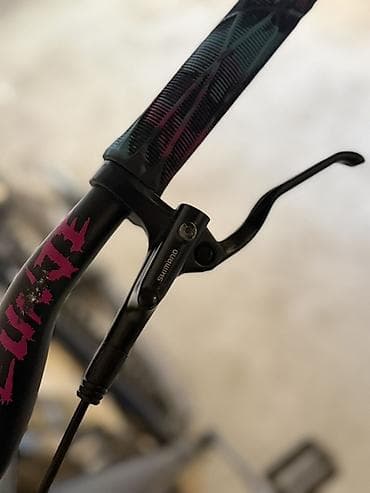 Музыкальные инструменты: Shimano MT 200 qabağ hidravlik disk əyləc dəsti yeni vəziyətdədir təzə — 1