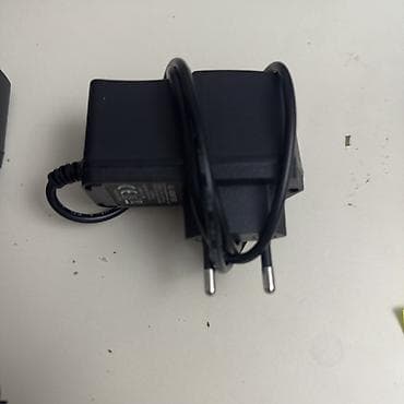 mobil telfonlar: Adapter Yeni — 8