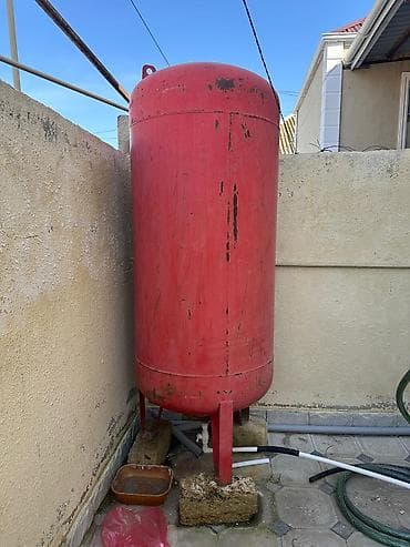 kapron baklar: Qırmızı metal su/çəllək tipli şaquli çən - Material: qalın divarlı — 2