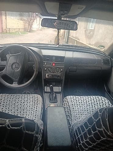 w202 ehtiyat hisseleri: Mercedes-Benz C-Class: 1.8 l | 1993 il Sedan — 4
