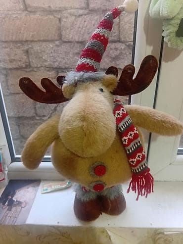 bezekli i herfi: Yeni il temalı yumşaq oyuncağ – şən maral fiquru - Material: yumşaq — 2