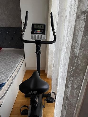 dualtron thunder 3: VolksGym stasionar velotrenajor - Növlü: maqnit müqavimətli stasionar — 2