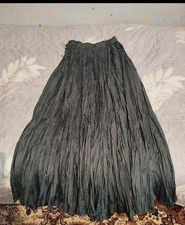 Юбки: Qadın ətəyi - Model: Uzun, geniş kəsimli, plisə effekti verən qırışıq — 1