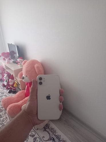 iphone 4: IPhone 11, 128 ГБ, Белый, Face ID — 1