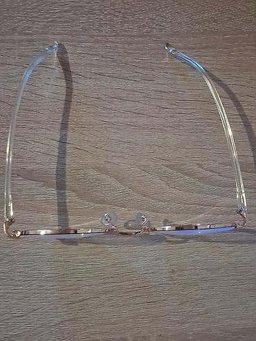 Qol saatları və aksesuarlar: 2 cüt eynək dəsti 1) Güon eynəyi - Linza forması: oval - Linza rəngi — 3