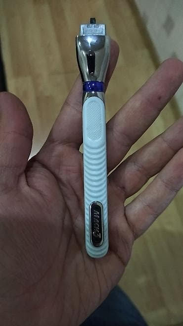 gillet: Gillette Mach3 — 1