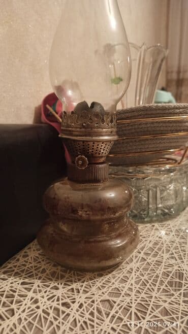 ваза стеклянная прозрачная высокая без узора: Kerosin/Qaz lampası – şüşə kolba və metal fitil mexanizmi ilə - — 3