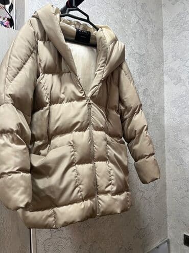 Мужская одежда: Balonka uzun və qalın
Ölçü uyğunsuzluğu səbəbi ilə satılır — 1