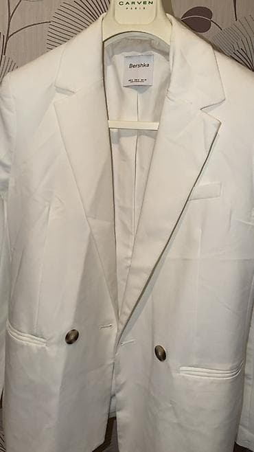 ag pencek: Bershka qadın blazer ceket 89m alinib. - Rəng: ağ - Model: iki — 4
