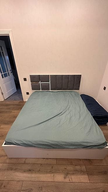 İşlənmiş, İkinəfərlik çarpayı, Matras ilə, Siyirməsiz lalafo.az -da İşlənmiş, İkinəfərlik çarpayı, Matras ilə, Siyirməsiz