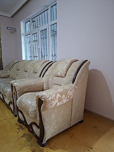 acilan divan: İşlənmiş, Klassik divan, 2 kreslo, Bazasız, Açılan — 3