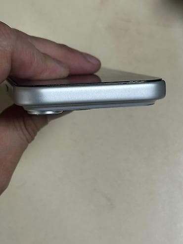 mac pro: IPhone 17 Pro, 256 GB, Natural Titanium, Simsiz şarj — 6