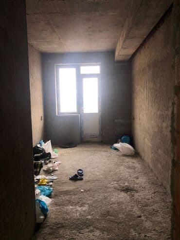 ucuz evler xirdalanda: 3 otaqlı, Yeni tikili, 124 kv. m — 9