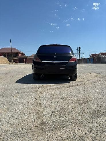 Opel Astra: 1.3 l | 281000 km Hetçbek — 2