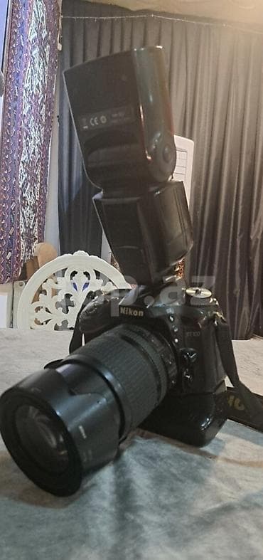 Nikon D7100 DSLR fotoaparat dəsti Tərkib: - Nikon D7100 gövdə (şutter
