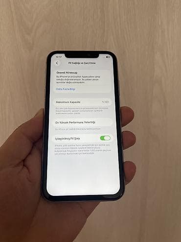 roadmark android player: IPhone 11, 64 GB — 3