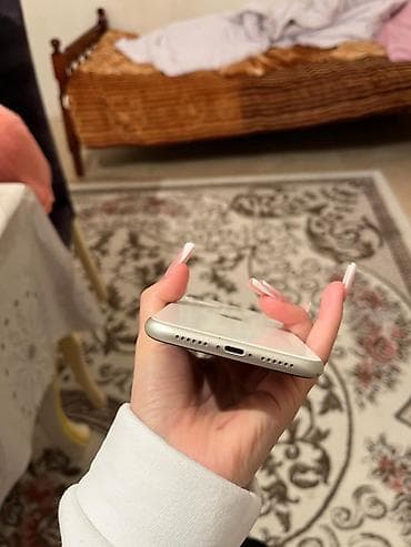 Powerbanklar: IPhone 11, Ağ, Face ID — 5