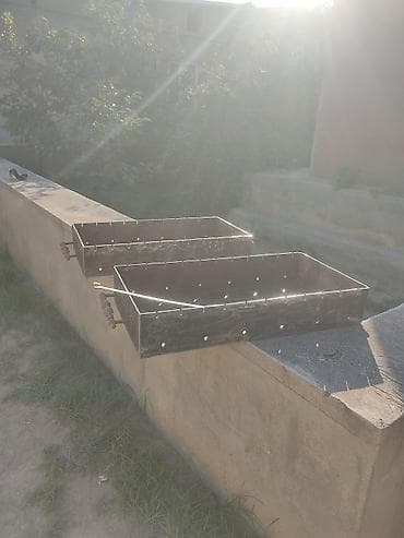 manqal sac: Manqa sovet dəmiri 5mm kruq svarka (şov) altlığsız satılır 1 ədəd 100 — 1