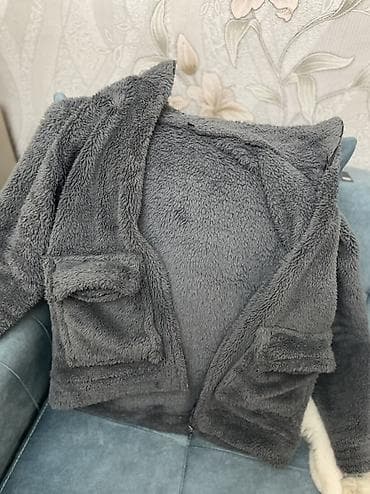 Satilir heç bir ciriği söküyü yoxdu az geyinilib ciddi alana endirim — 2