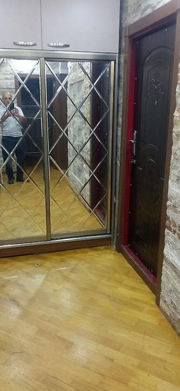 bina az bakı: Kirayə verilir tələbə 3 qıza və yaxud intizamlı ailəyə.5 mərtəbəli — 4
