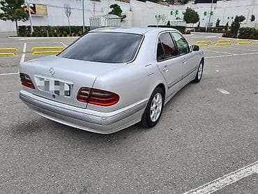 Avtomobil satışı: Mercedes-Benz E 220: 2.2 l | 2000 il Sedan — 2