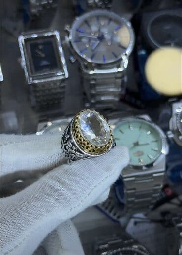 tek qaş üzükler: Üzük — 2