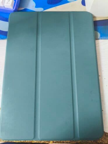 j 7: IPad 2018 (6-cı nəsil) satılır Vəziyyəti: işlək Komplekt: • Orijinal — 4