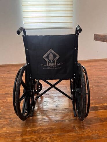 Tibbi geyim: Əlil arabası satilir. Çox az istifadə olunub, demək olar ki təzədir — 4