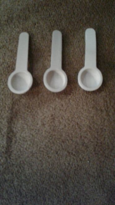 Qab-qacaq dəstləri və servizlər: Metbex eshyalari satılır tezediler her biri 1 ededi 1 azn edviyyat — 10