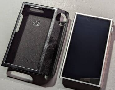mp3 player: Shanling M5 Ultra Hi-Res Audio Player Əla vəziyyətdə. Demək olar ki — 10