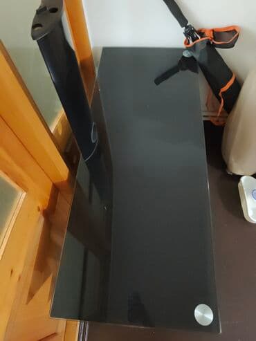 paxlava altlığı: İşlənmiş, Düz TV altlığı, Polkalı, Şüşəli — 6