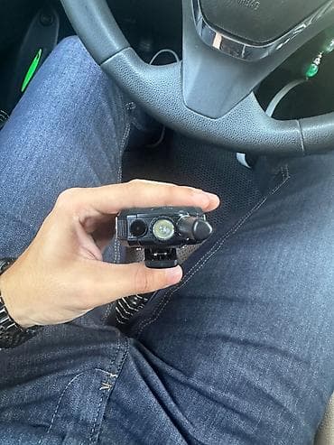 philips xenium 9@9h: Hope K19 düyməli mobil telefon. Cihaz 4 nömrə qəbul edir, həmçinin — 5