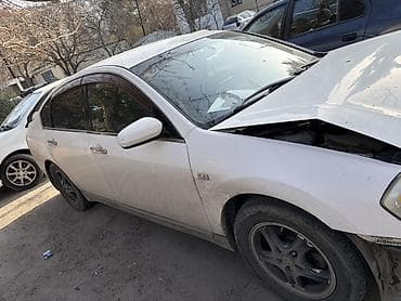 avtobus satilir: Nissan Teana: 2.3 l | Sedan — 4