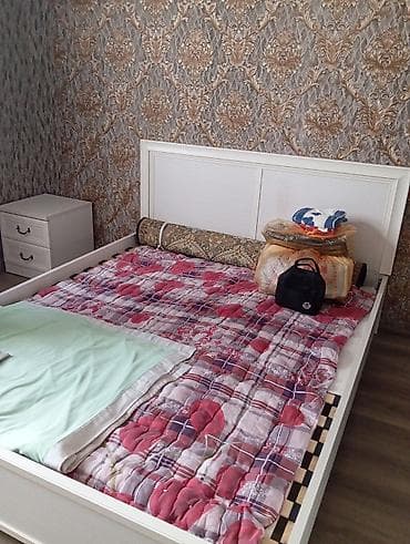 Yataq otağı mebel dəsti – klassik üslubda, ağ rəng Dəst tərkibi: -