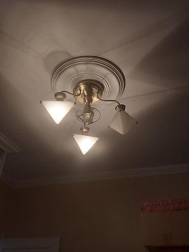 bra divar lampasi: Çılçıraq, 3 lampa — 2