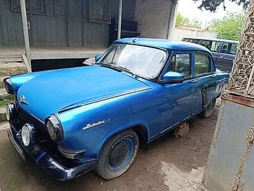 Продажа авто: Məhsul: Klassik sedan avtomobil (mavi rəng, 4 qapı) Təsvir: - Retro — 3