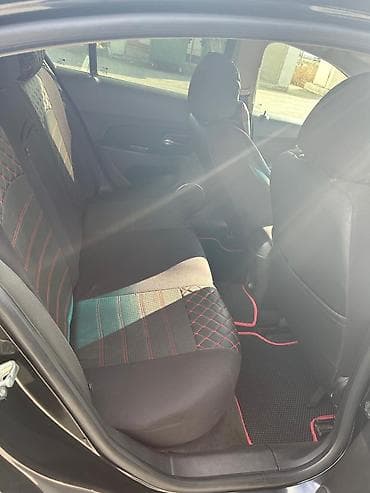 Avtomobil alışı: Chevrolet Cruze: 1.4 l | 2011 il 220000 km Sedan — 5