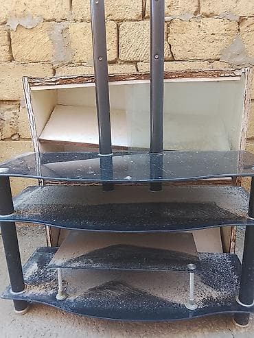 mebel şkaf: Düz TV altlığı, Polkalı, Şüşəli, Türkiyə — 1