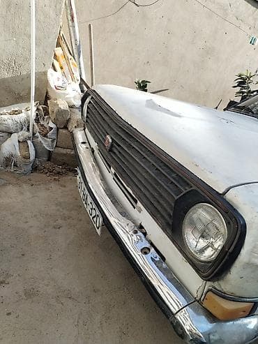 lapet satisi: QAZ 24 Volga: 2.4 l | 1991 il 90000000 km Sedan — 1