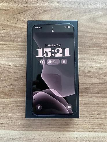 philips xenium 9@9d: Samsung Galaxy S22, 256 GB, rəng - Qara, Barmaq izi, Simsiz şarj, Face ID — 3