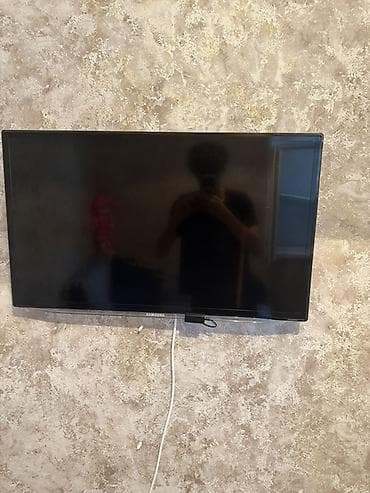 Televizor Samsung LED ekran 32"