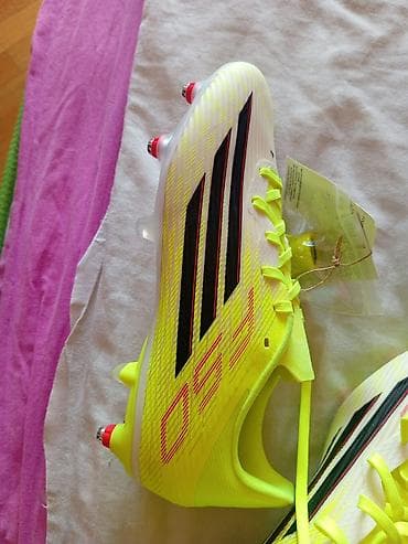 Butslar: Butslar Adidas, Ölçü: 40, Yeni — 1