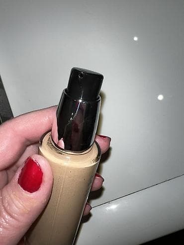 KIKO Milano Insta Moisture Foundation – 8N ton İstanbul İstinye Park — 3