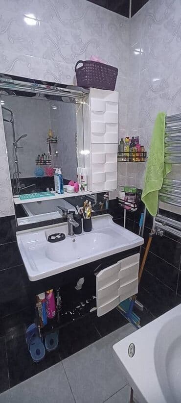 aylıq kirayə ev: Suraxanı rayonu,Qaracuxurda massallah marketin yanında,9 — 12