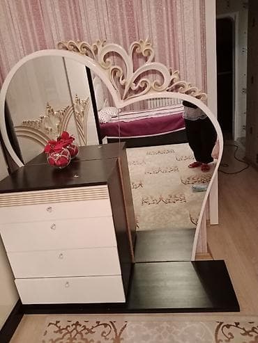 ikea ikinci el: İşlənmiş, Güzgülü — 1
