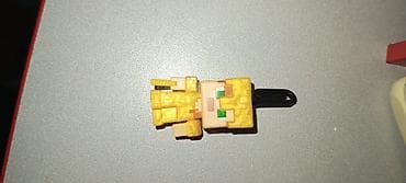 Kinder minecraf satılır . Киндер маинкрафт продается нитка и т.д все