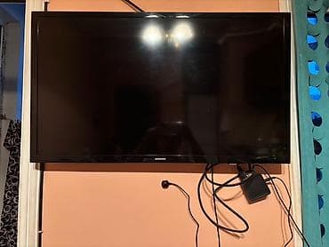 Televizor Samsung LED ekran 32"