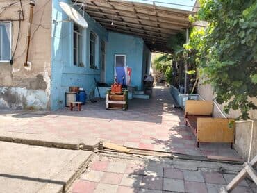 qara qarayev: Əmircan qəs. 3 otaqlı, 150 kv. m — 6